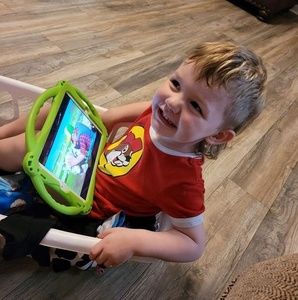 Meet your Posher, June